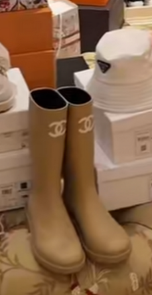 Laarzen 1 design dames